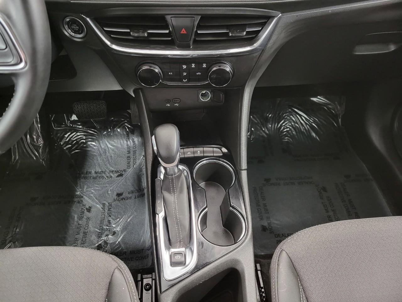 Used 2025 Buick Encore GX Preferred image 17