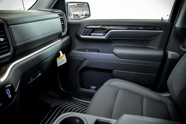 New 2025 GMC Sierra 1500 SLE w/ Preferred Package image 19