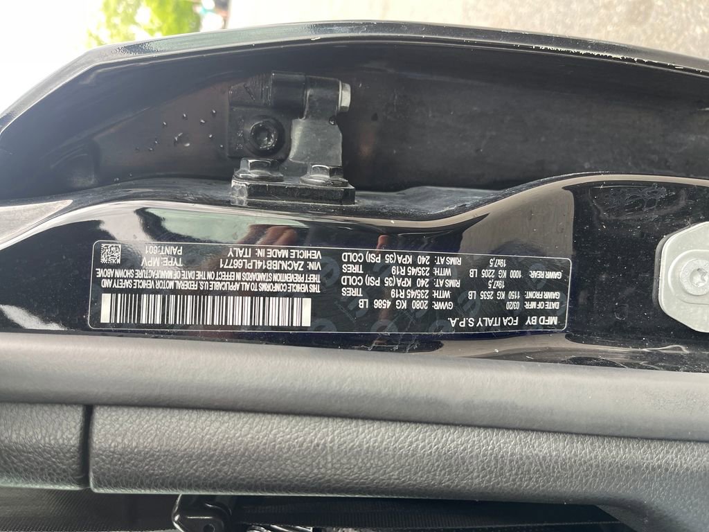 Used 2020 Jeep Renegade Altitude AWD/4WD image 31