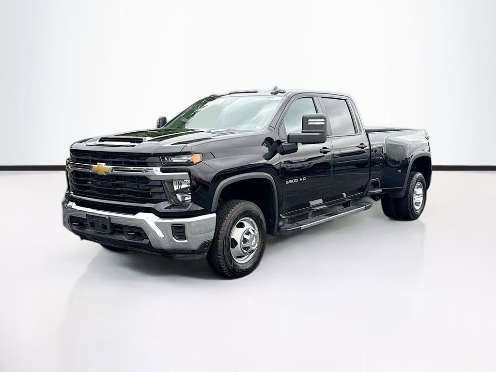Certified 2024 Chevrolet Silverado 3500 LT video 3