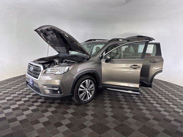 Used 2022 Subaru Ascent Limited w/ Technology Package AWD/4WD image 13