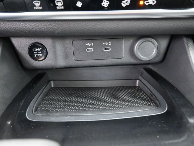 Used 2025 Nissan Rogue SV FWD image 9