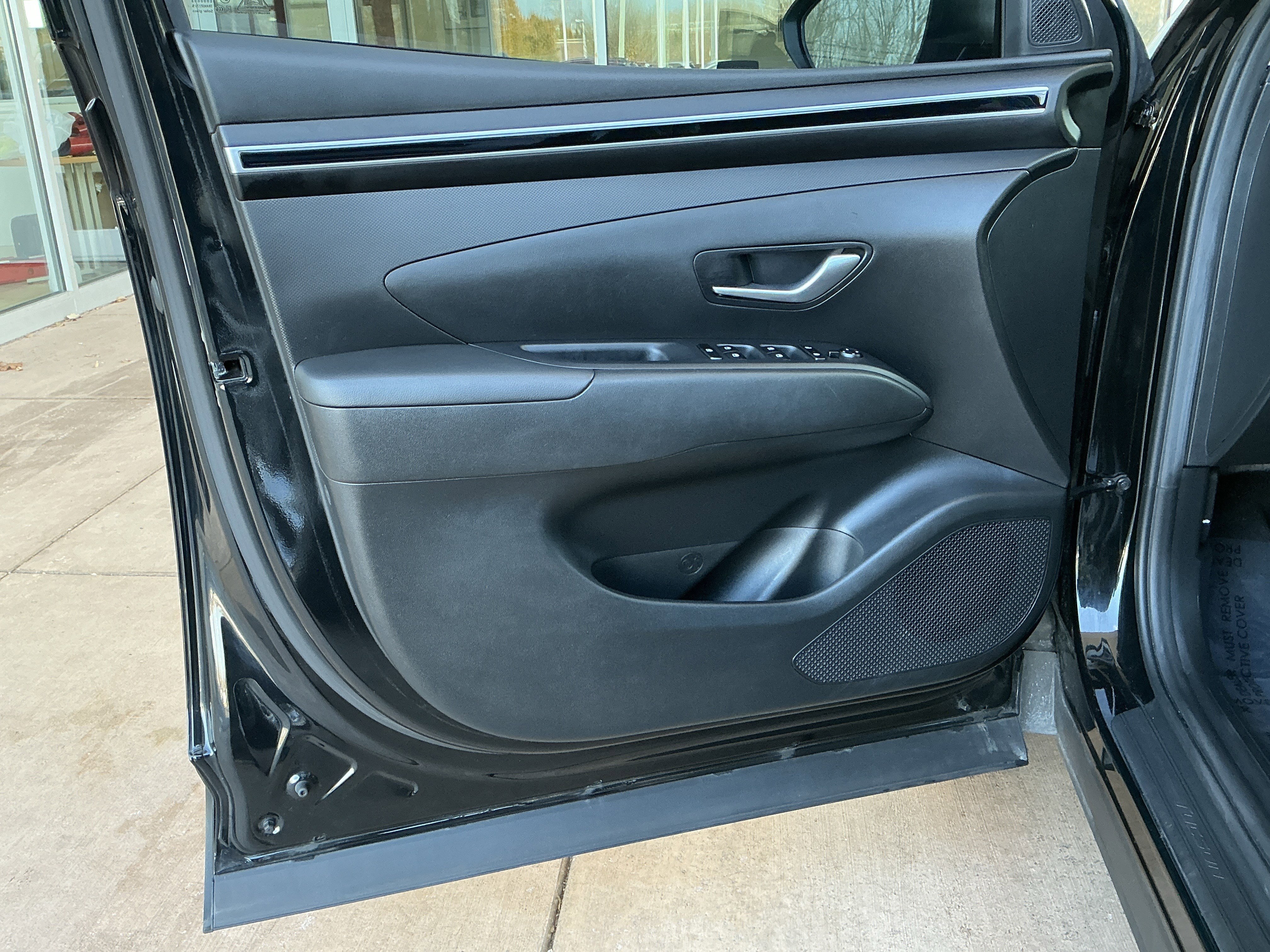 Used 2024 Hyundai Tucson SE image 14