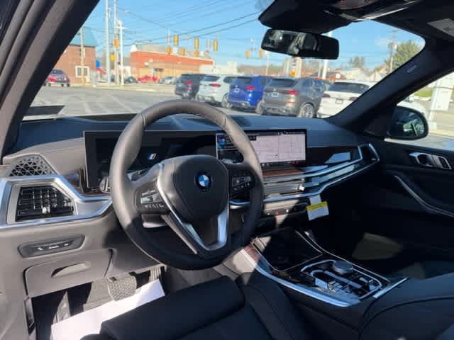 New 2026 BMW X5 xDrive50e w/ Premium Package AWD/4WD image 15