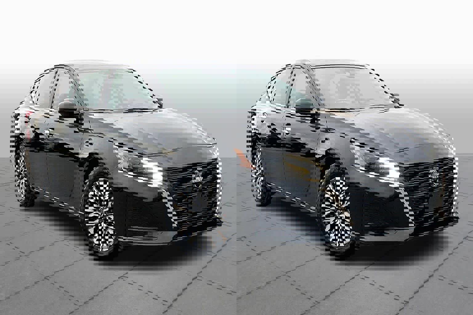 Used 2024 Nissan Altima 2.5 SV image 3