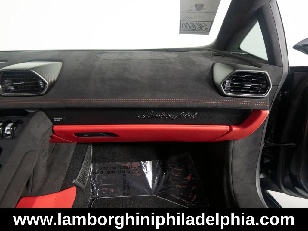 Used 2023 Lamborghini Huracan Tecnica RWD image 35