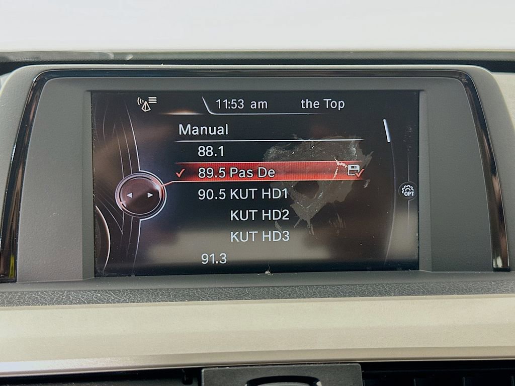 Used 2015 BMW 320i Sedan image 13