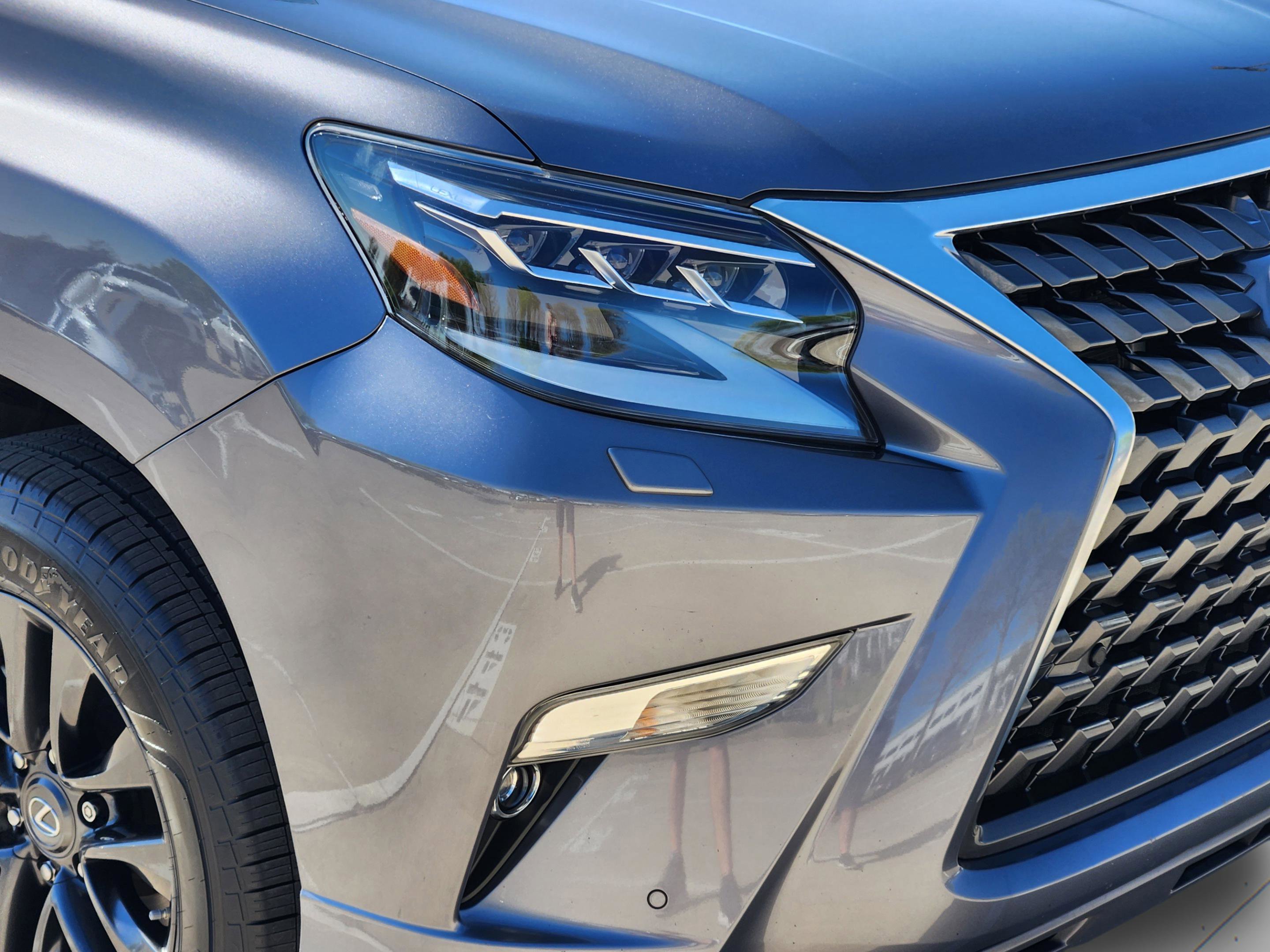 Used 2023 Lexus GX 460 Premium w/ Premium Plus Package image 41