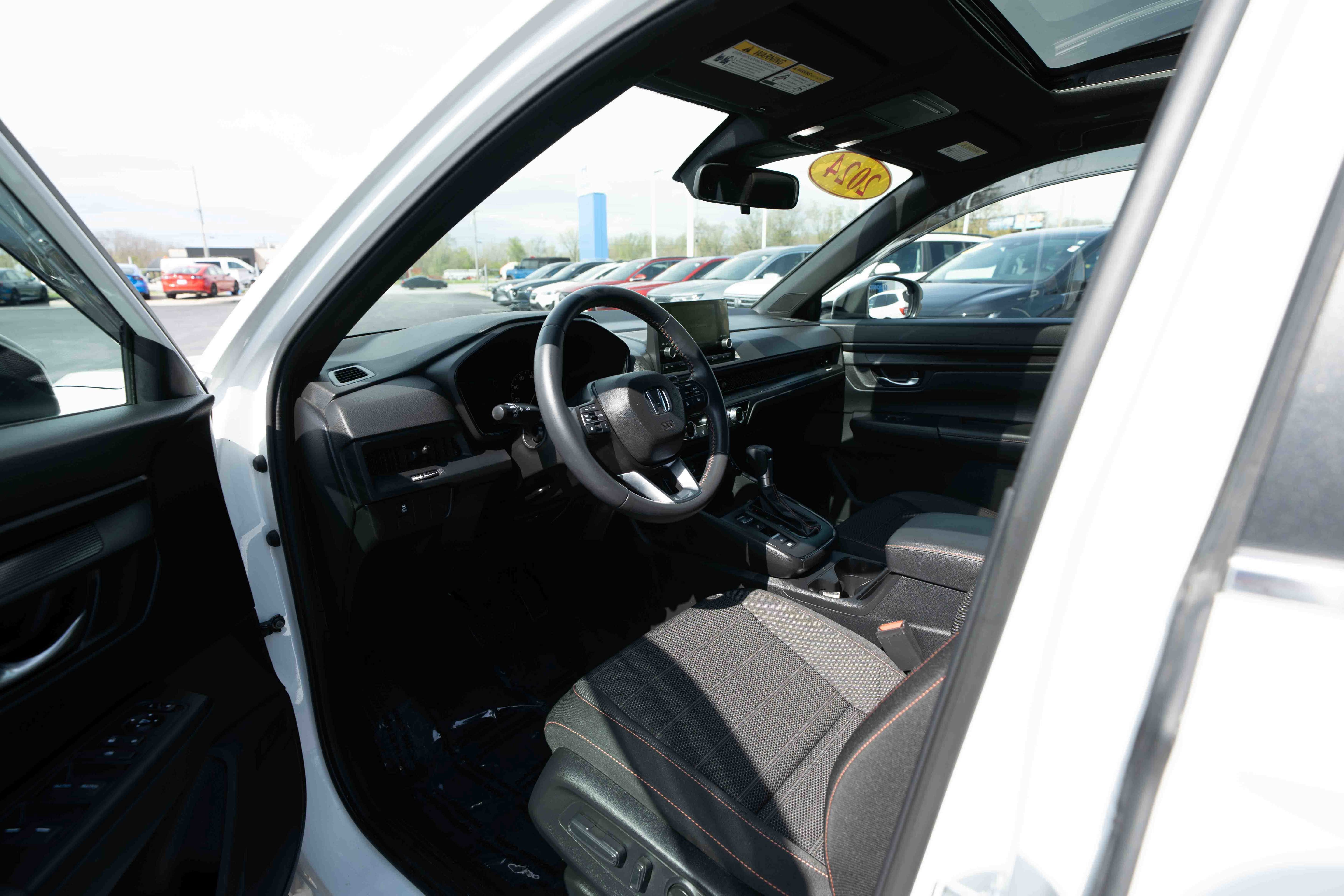 Used 2024 Honda CR-V Sport image 8