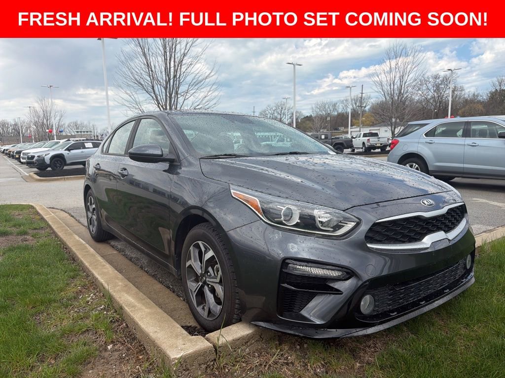 Used 2019 Kia Forte LXS image 2