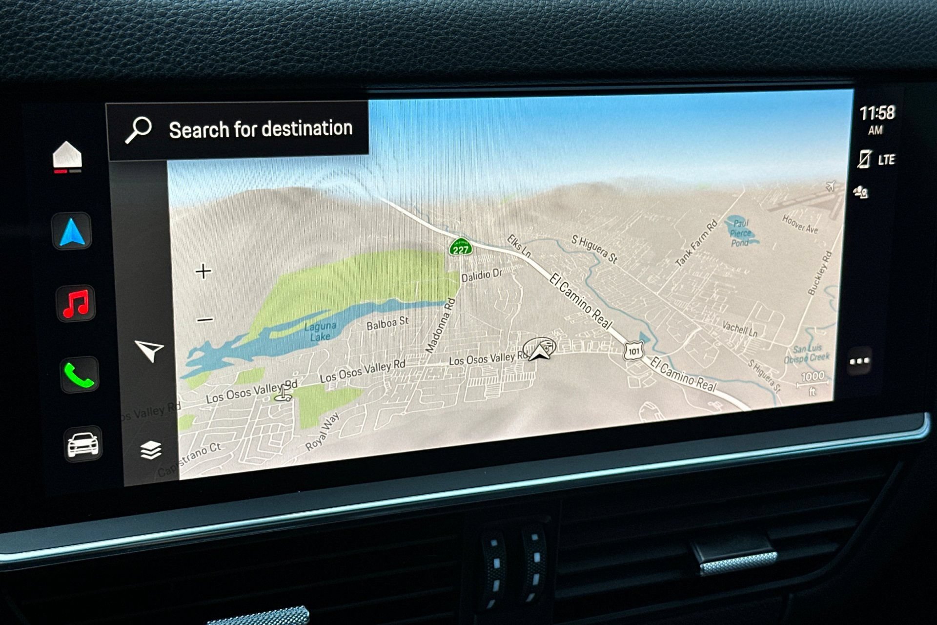 Certified 2023 Porsche Cayenne AWD/4WD image 36