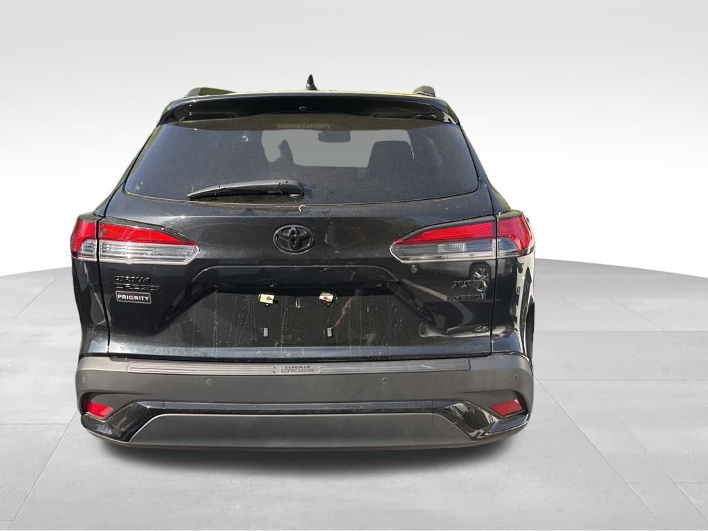 Used 2023 Toyota Corolla Cross XSE w/ Convenience Package image 13