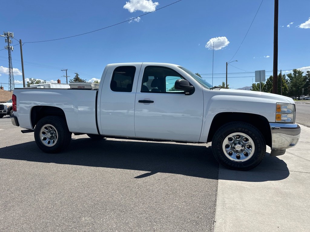 Used 2012 Chevrolet Silverado 1500 LT w/ Interior Plus Package image 3
