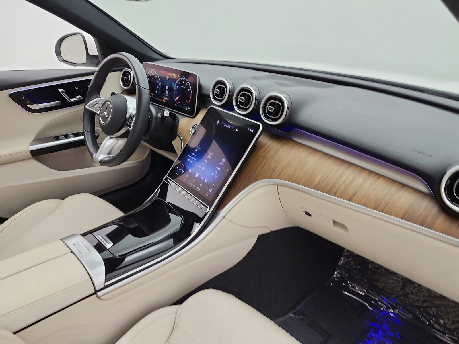Used 2024 Mercedes-Benz C 300 Sedan image 22