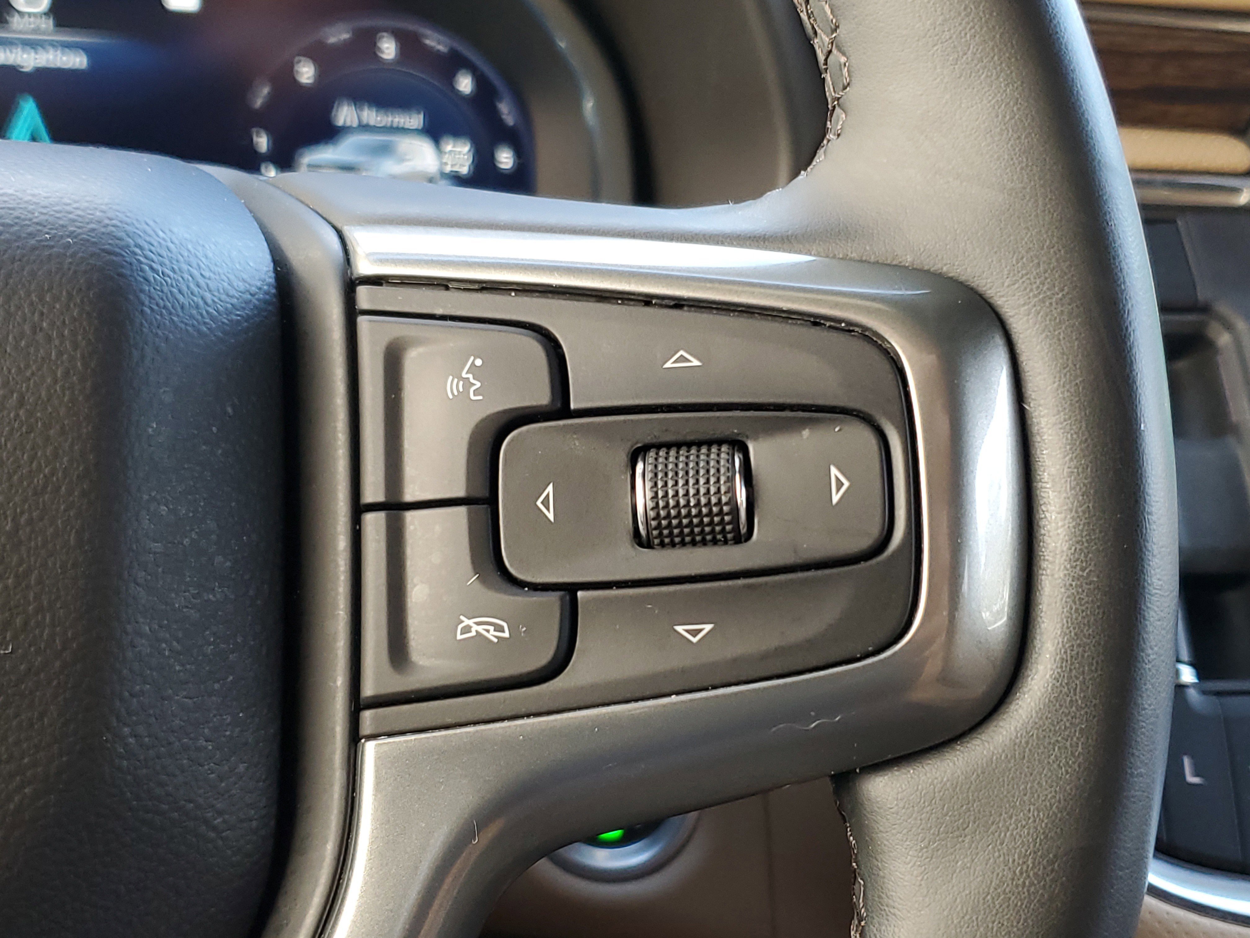 Used 2023 Chevrolet Tahoe Premier image 26