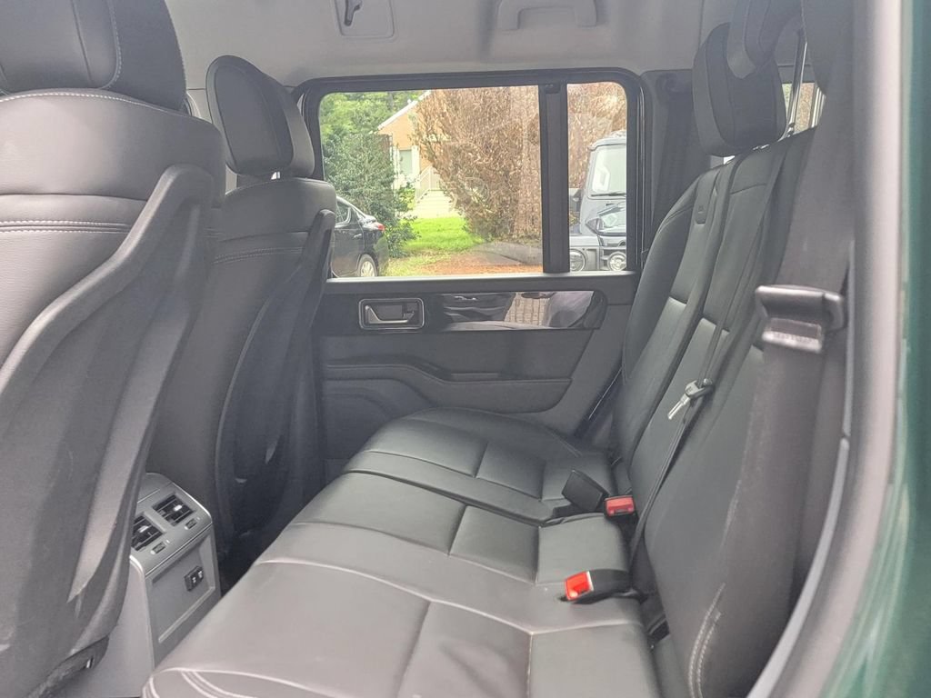 Used 2024 INEOS Grenadier Station Wagon AWD/4WD image 18