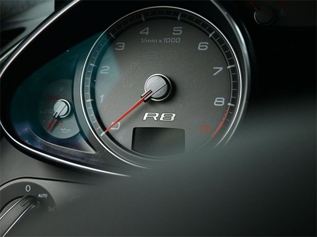 Used 2009 Audi R8 V8 w/ Enhanced Leather Pkg image 15