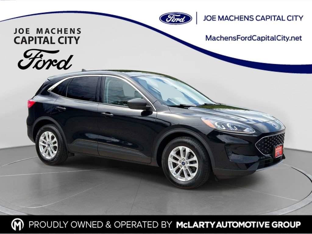 Used 2022 Ford Escape SE w/ Cold Weather Package FWD image 1