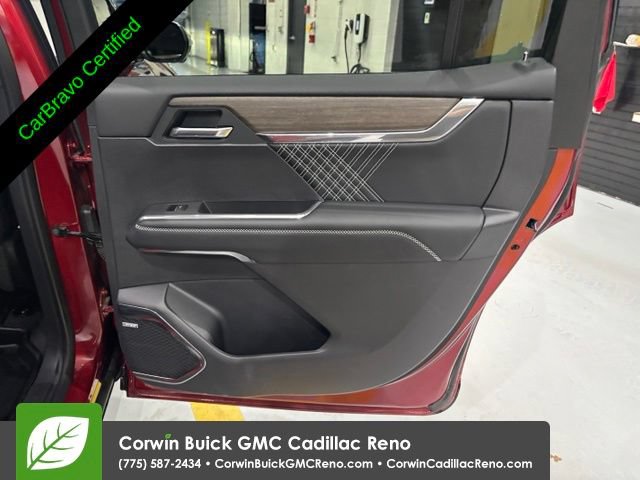Certified 2025 GMC Acadia Denali w/ LPO, Floor Liner Package AWD/4WD image 36