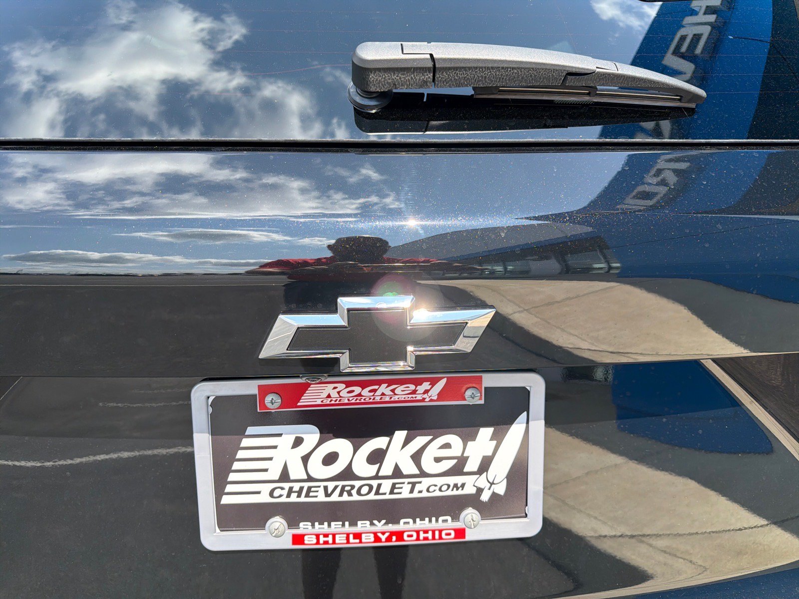 New 2027 Chevrolet Equinox RS FWD image 12