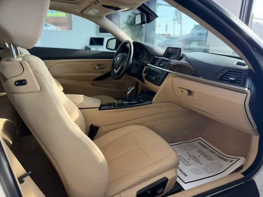 Used 2014 BMW 428i xDrive Coupe AWD/4WD image 7
