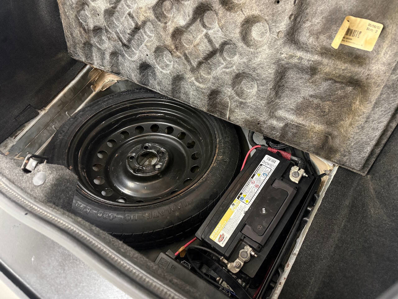 Used 2012 Dodge Challenger SXT RWD image 52