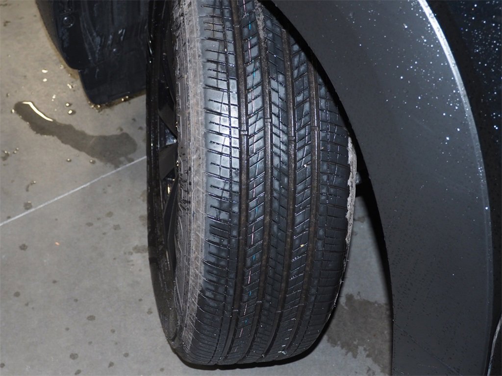 Certified 2025 MAZDA CX-50 2.5 Hybrid w/ Weather Package image 17