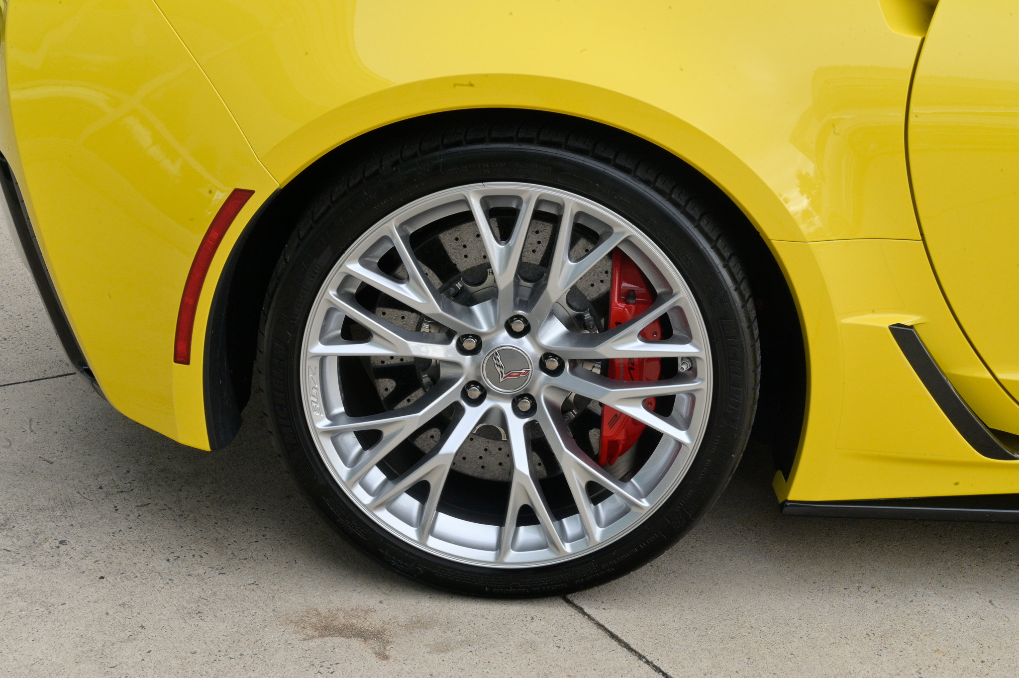 Used 2017 Chevrolet Corvette Z06 image 11