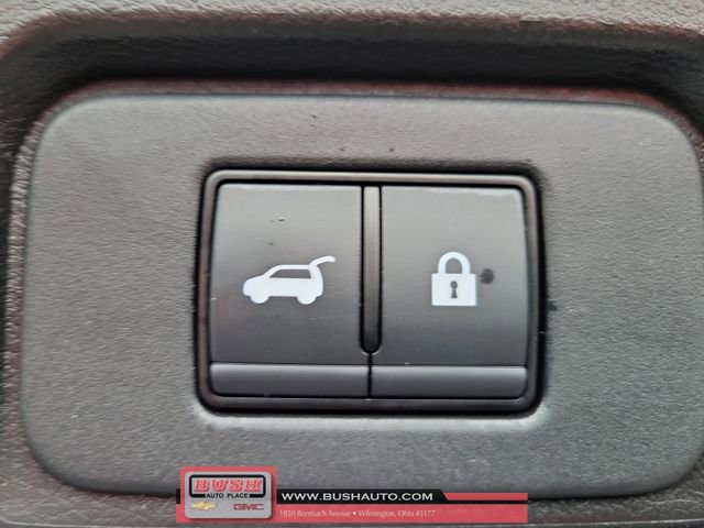 Used 2024 Nissan Rogue SV image 10