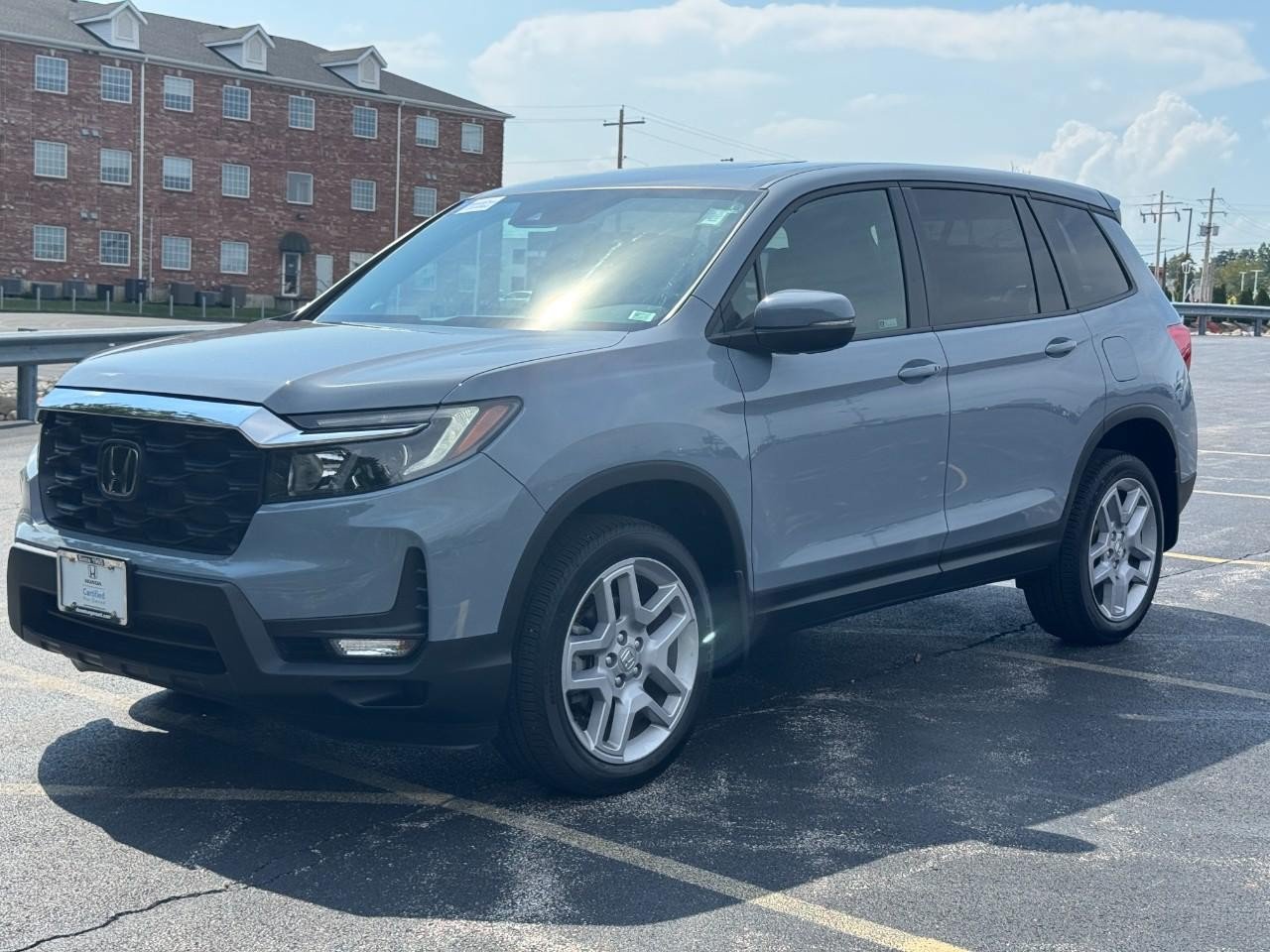 Certified 2024 Honda Passport EX-L image 9