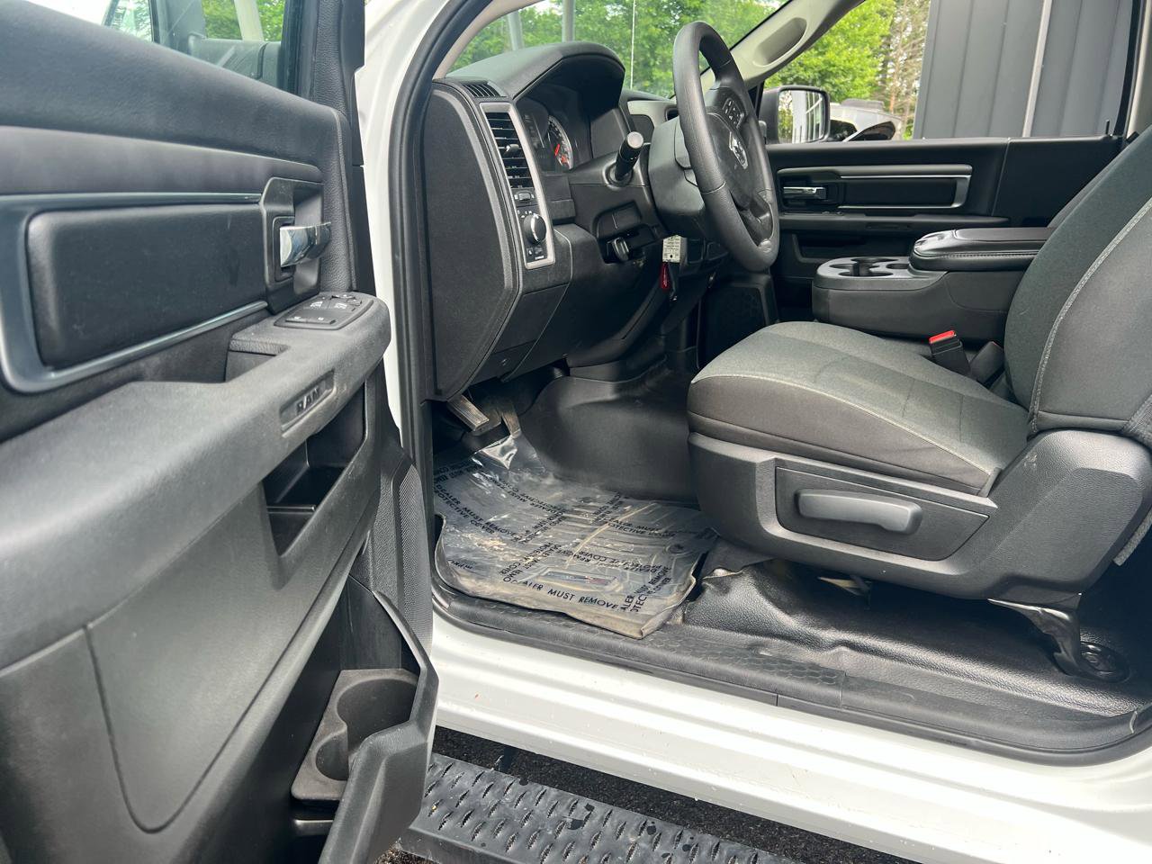 Used 2022 RAM 1500 Tradesman w/ Power & Remote Entry Group RWD image 9