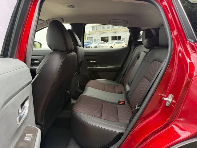 New 2026 Nissan Kicks SR w/ Cold Weather Package AWD/4WD image 13