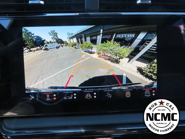 Used 2025 GMC Sierra 2500 AT4 AWD/4WD image 26