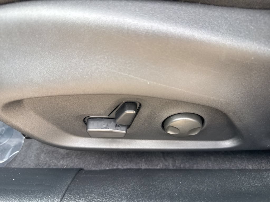 New 2026 Jeep Compass Latitude AWD/4WD image 8