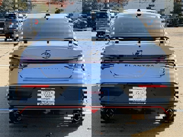 Used 2025 Hyundai Elantra N image 5