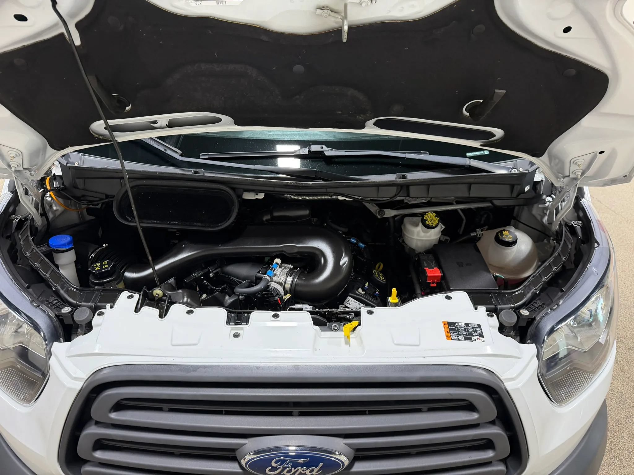 Used 2018 Ford Transit 150 XL RWD image 55