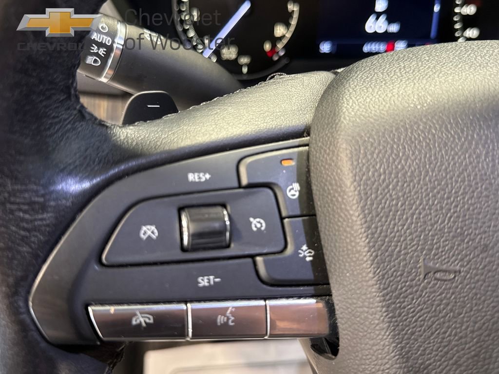 Used 2020 Cadillac XT4 Premium Luxury w/ Enhanced Visibility Package image 2
