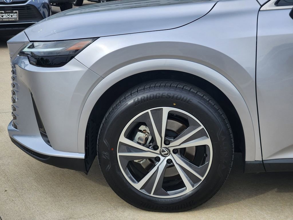 Used 2025 Lexus RX 350 Premium w/ Accessory Package (Z1) image 8