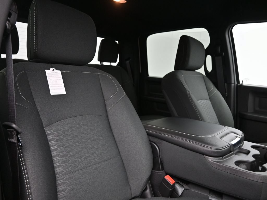 New 2026 RAM 3500 Tradesman AWD/4WD image 18