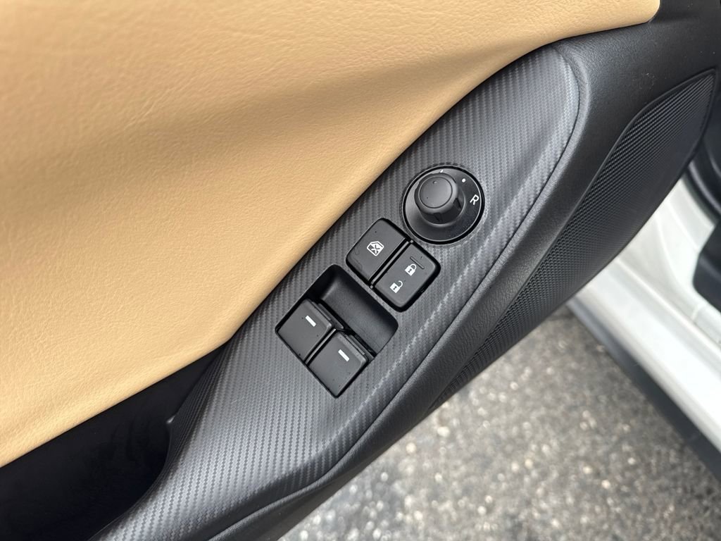 Used 2025 MAZDA MX-5 Miata RF Grand Touring w/ Weather Package image 11