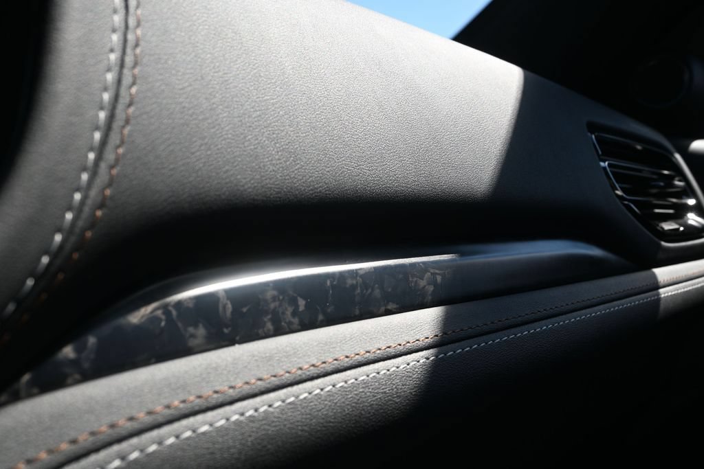 Used 2025 Dodge Durango SRT Hellcat AWD/4WD image 28