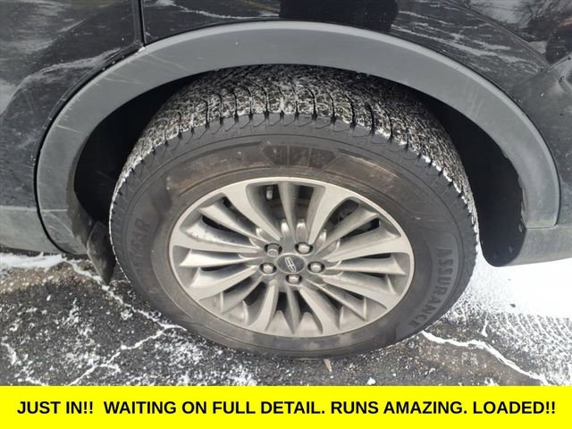 Used 2019 Lincoln Nautilus Select image 9