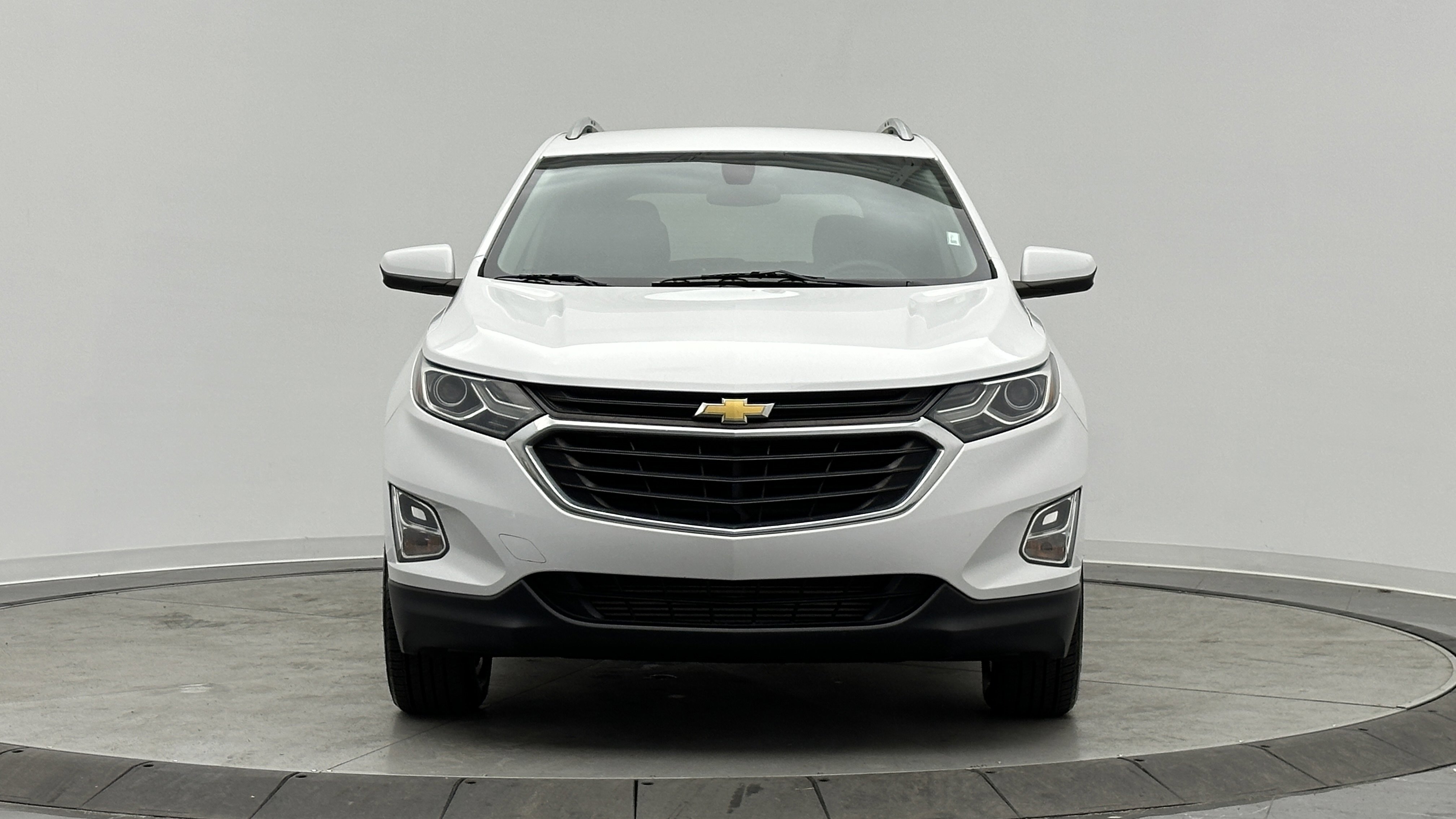 Used 2019 Chevrolet Equinox LT image 3