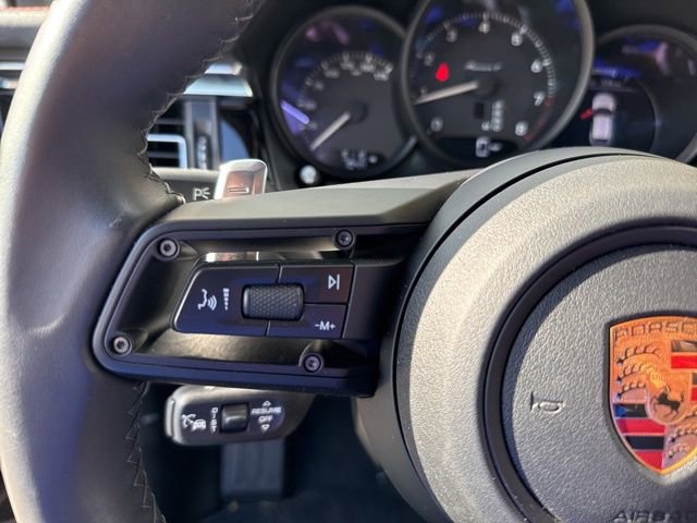 Used 2024 Porsche Macan image 13
