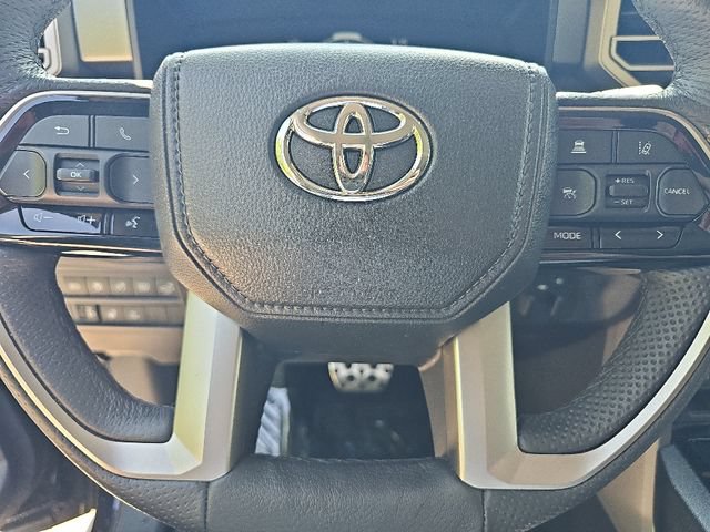Used 2024 Toyota Sequoia SR5 w/ SR5 Premium Package AWD/4WD image 19