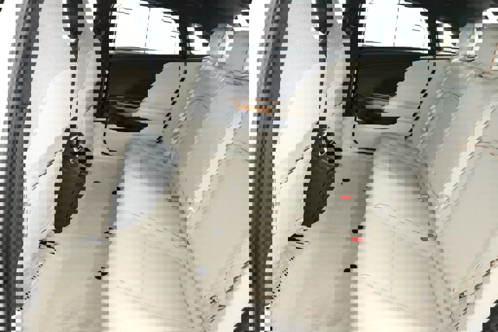 Used 2023 Lucid Air Touring image 23