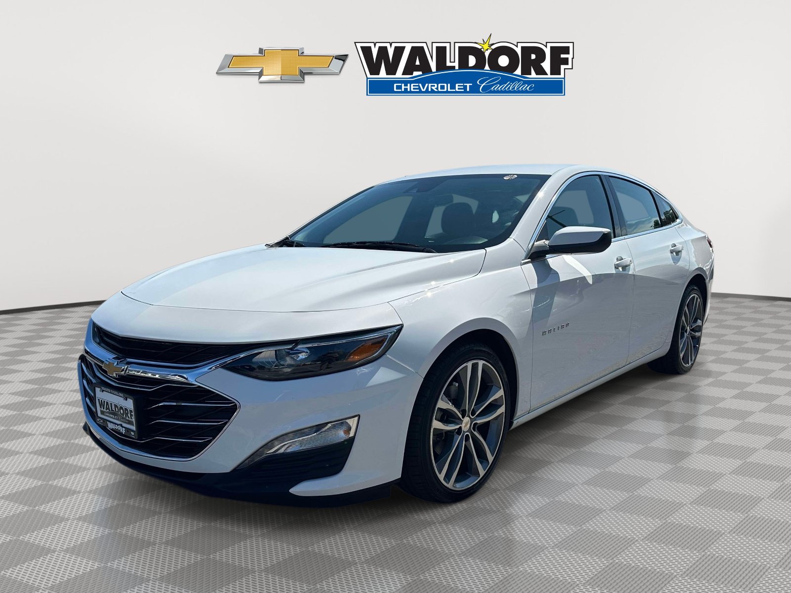 Used 2023 Chevrolet Malibu LT FWD image 3