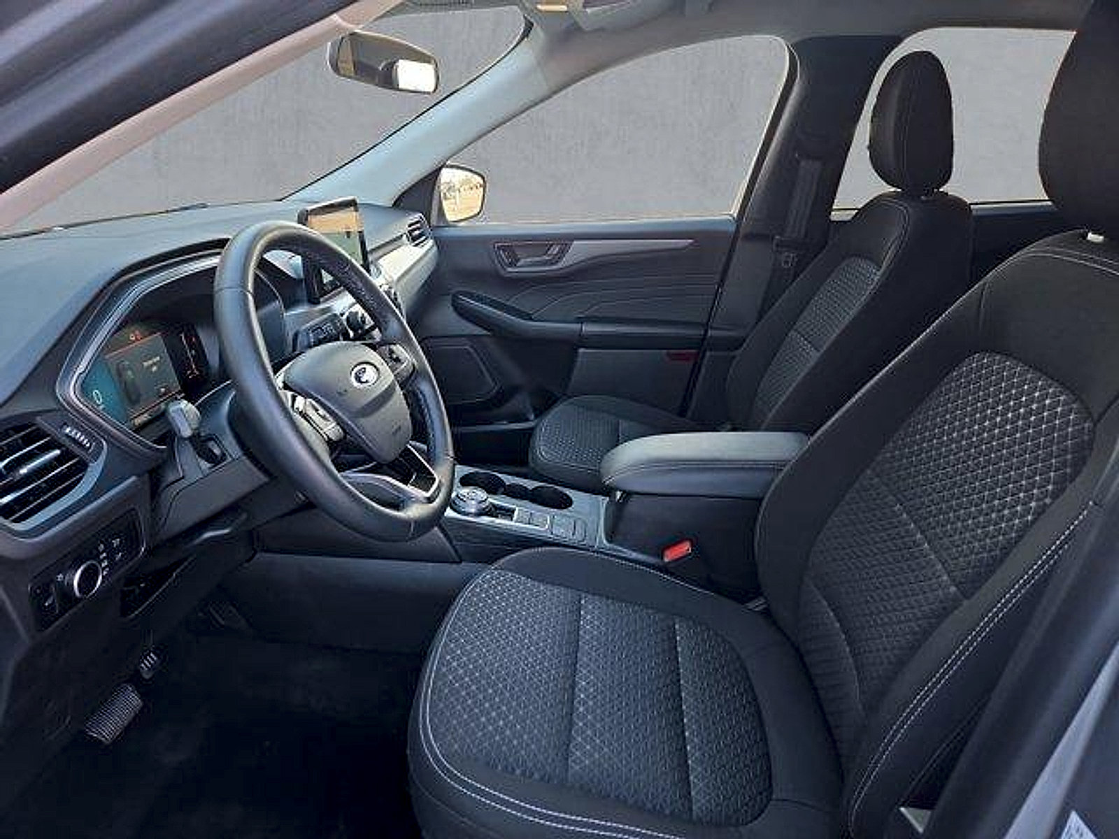 Certified 2023 Ford Escape Active AWD/4WD image 11