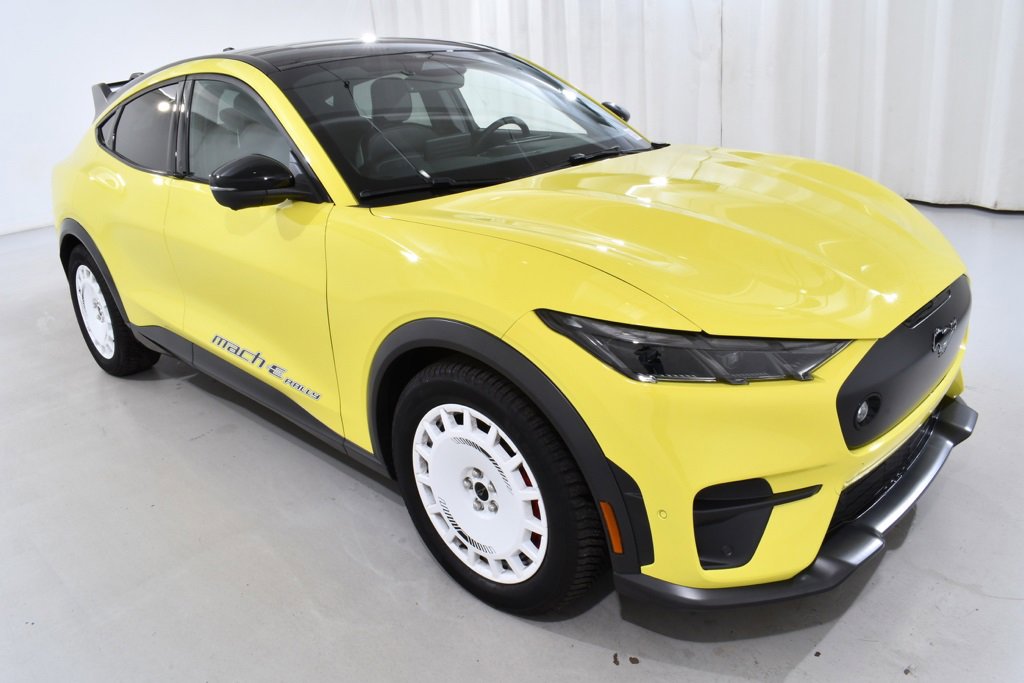 Used 2024 Ford Mustang Mach-E GT image 5