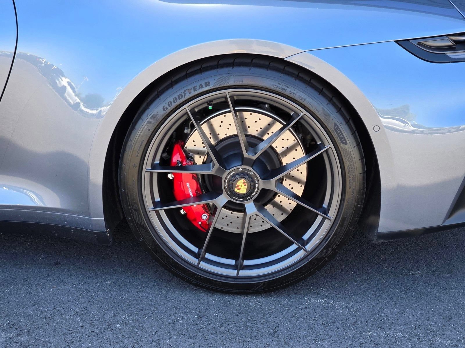 Certified 2026 Porsche 911 Carrera GTS RWD image 12